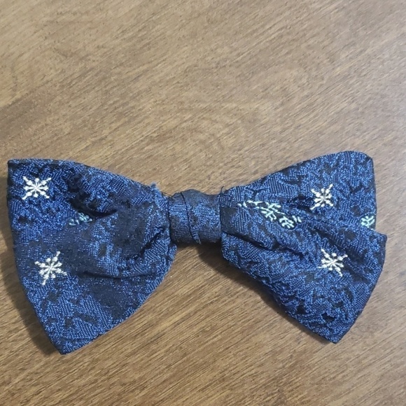 VINTAGE Royal Clip On Bow Tie Navy & Black Antique - Picture 1 of 8